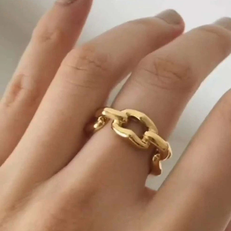 Unique Stainless Steel Luxury Design Women Stacking Band Rings Gold Plated Chain Ring Statement Jewelry