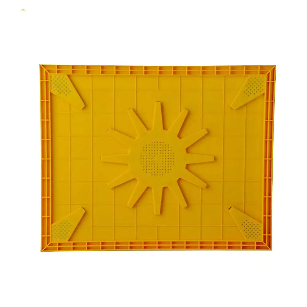 New Langstroth 10 Frame Yellow Plastic Beehive Inner Cover with 12 Ways Bee Escape Condition New