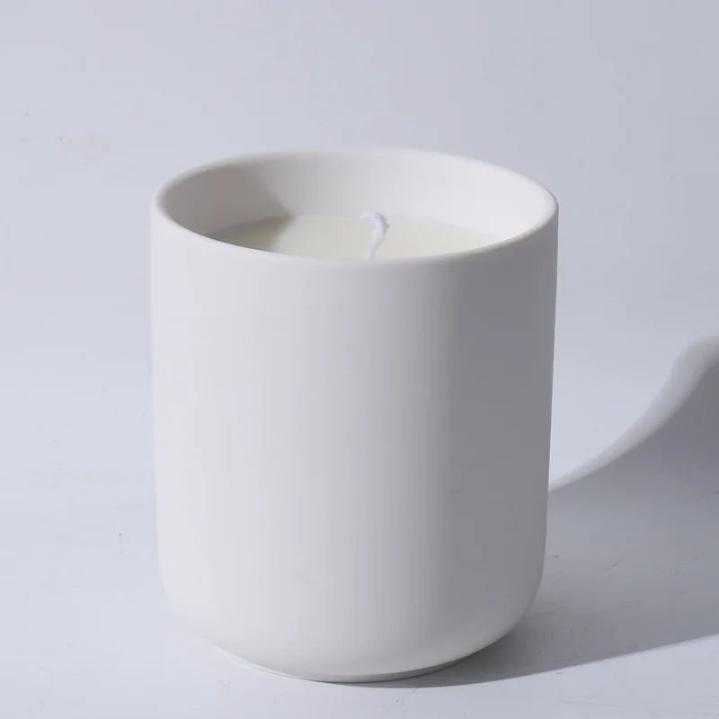 Modern European Style Ceramic Candle Stand Unique Cylinder Design Luxury Smooth Surface New Trend Empty Metal Scented for