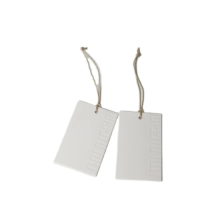 Wholesale Factory Custom Logo Printing Garment Hang Tag Shirt Clothing Tag Luxury Hang Tags for Garment Clothing