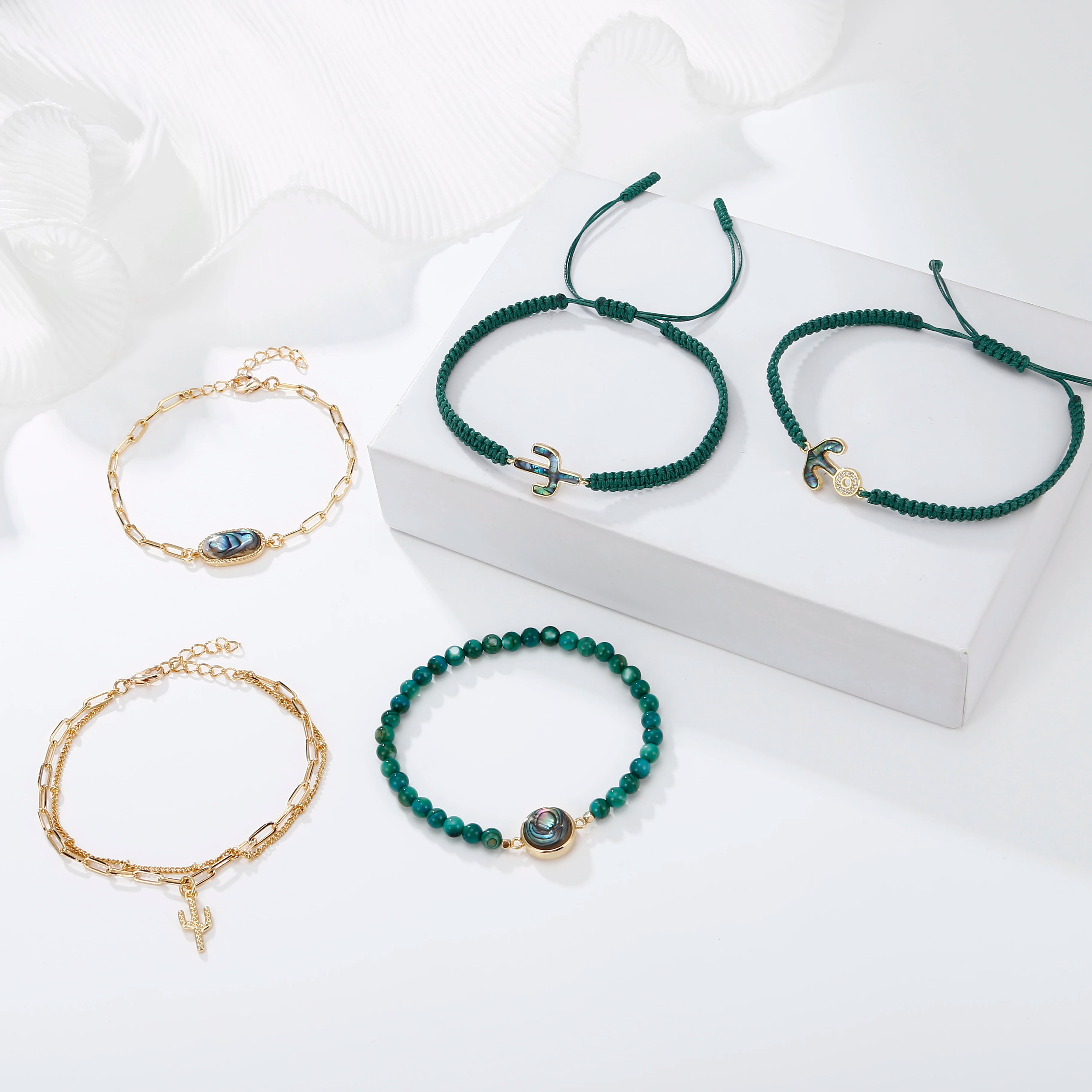 Boho Hand Made Jewelry Designer Women Adjustable Green Cactus Woven String Bracelet Natural Stone Gold Necklace Jewelry Set