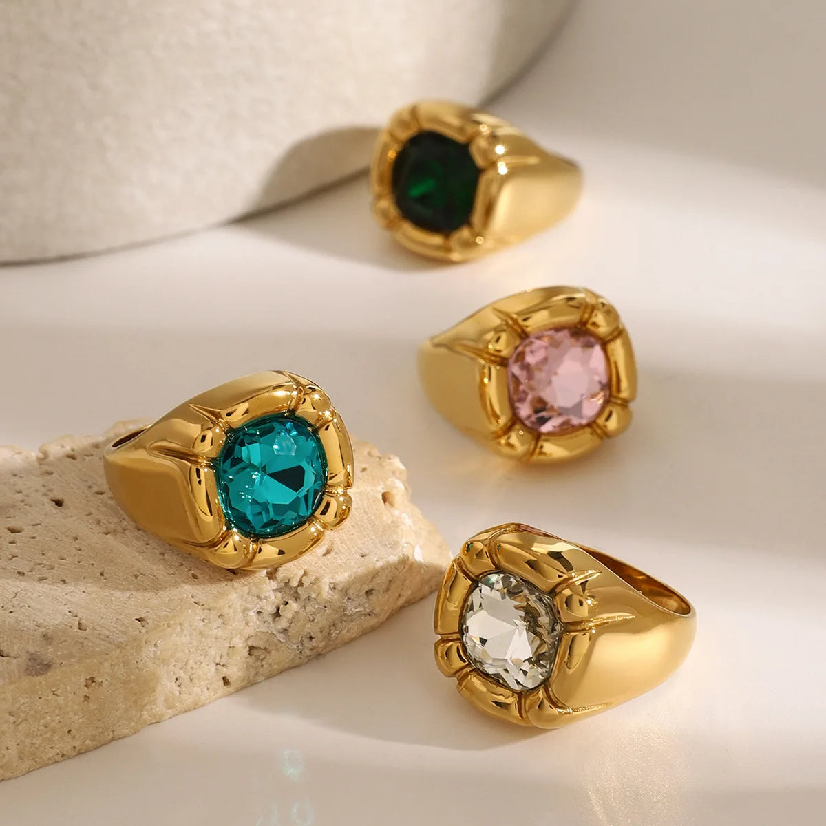 New Fashion Jewelry 18K Gold Plated Ring Crystals Hypoallergenic Stainless Steel Knot Rings