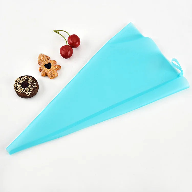 Reusable Cake Decorating Bags Anti Burst Cupcake Icing Bags for All Size Tips Couplers and Baking Cookies Kits Piping Bag