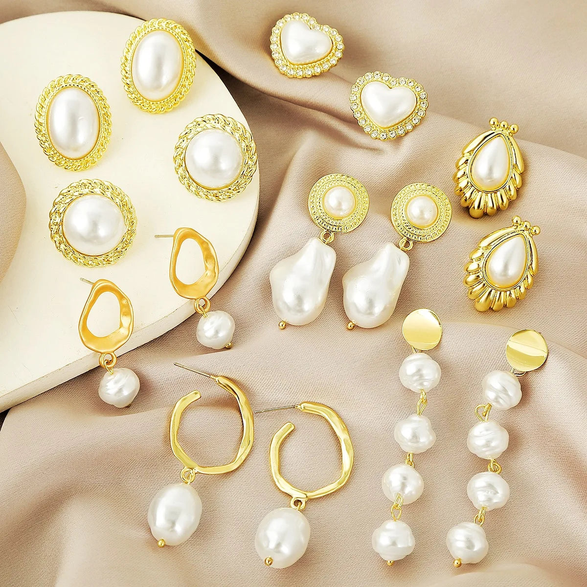 Hot Selling Baroque Pearl Fashion Jewelry Vintage Luxury Bridal Jewelry Engagement Gifts Elegant Irregular Heart Alloy Earrings