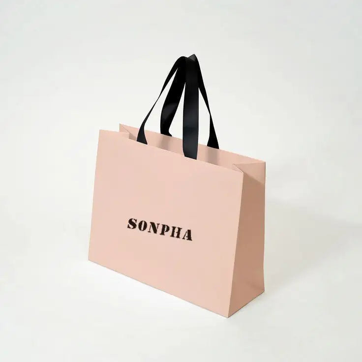 Wholesale Luxury Custom Logo Pink Shoe Boutique Gift Packaging Screen Printing Paper Cardboard Bags for Birthdays Clothing Fur