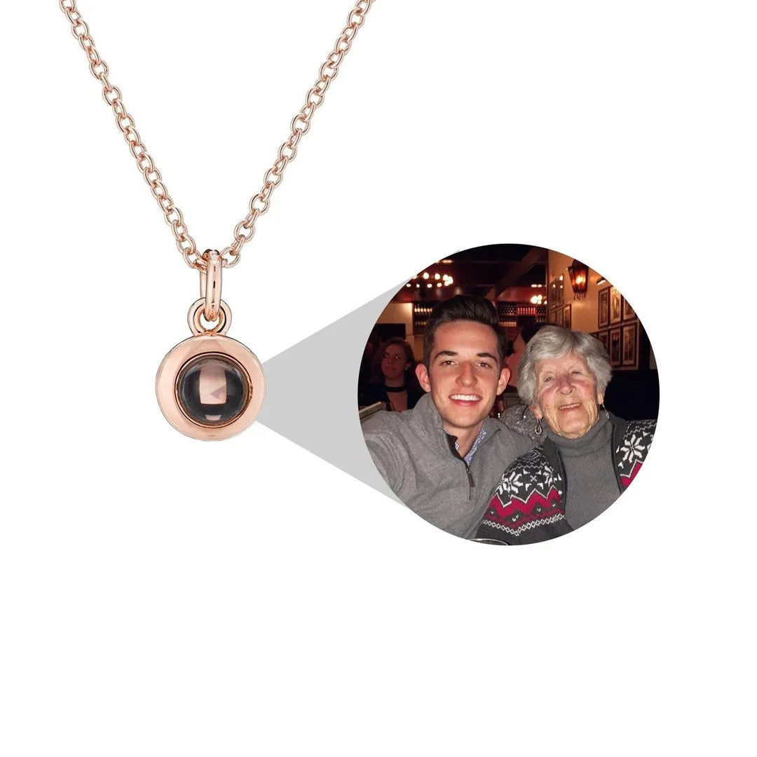 Customized Alloy I love You 100 Language Anti-Tarnish Photo Projection Necklace