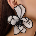 2025 New Arrival Fashion Jewelry Punk Bohemian Big Fabric Punk Flower Dangle Earrings for Women White Flower Plastic Earrings