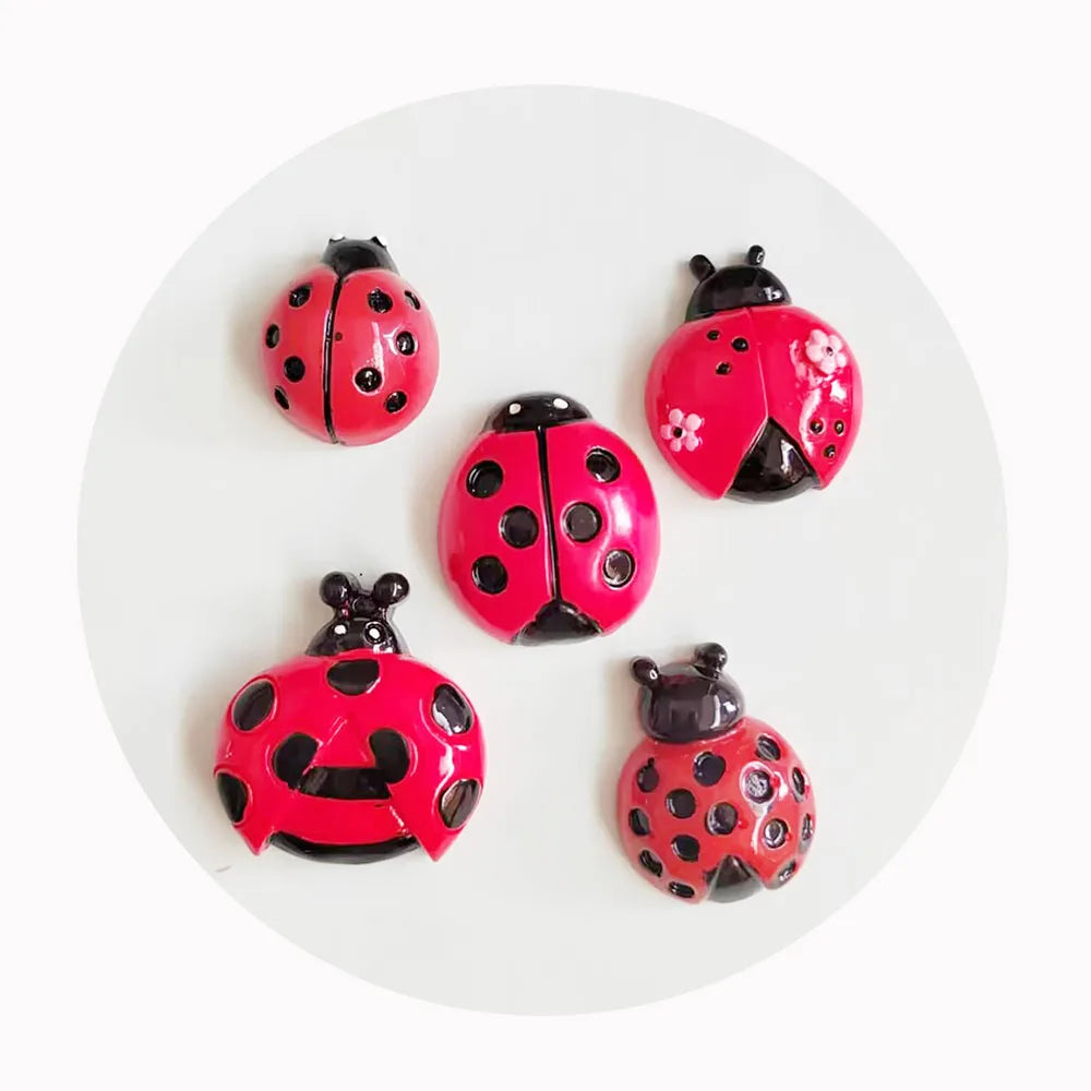 100Pcs Resin Red Ladybug Embellishments Flat Back Cabochon for Scrapbooking DIY Hair Bow Decoration Crafting Supplies