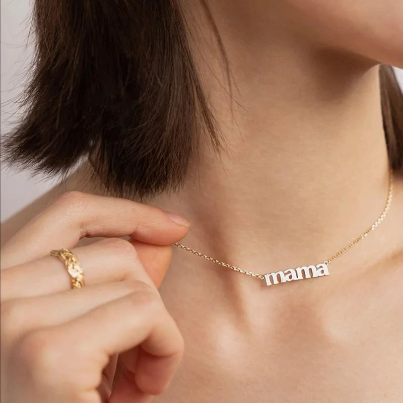 Dreamshow Mama Letter Pendant 18k Gold Plating Stainless Steel Chain Necklace Initial Letter Pendant Necklace