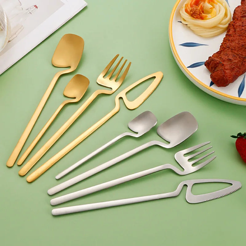 Hot Sale 304 Stainless Steel Flatware Set Knife Fork and Spoon Creative Western Tableware Gold Hanging Cutlery Set for Party