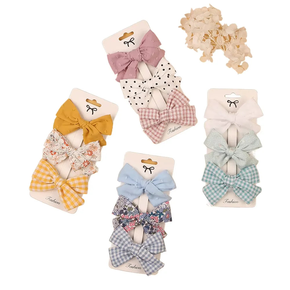 Sweet Style Cloth Bow Hair Clips for Kids 3 or 4 Pieces Per Card Hair Decoration Hairgrips