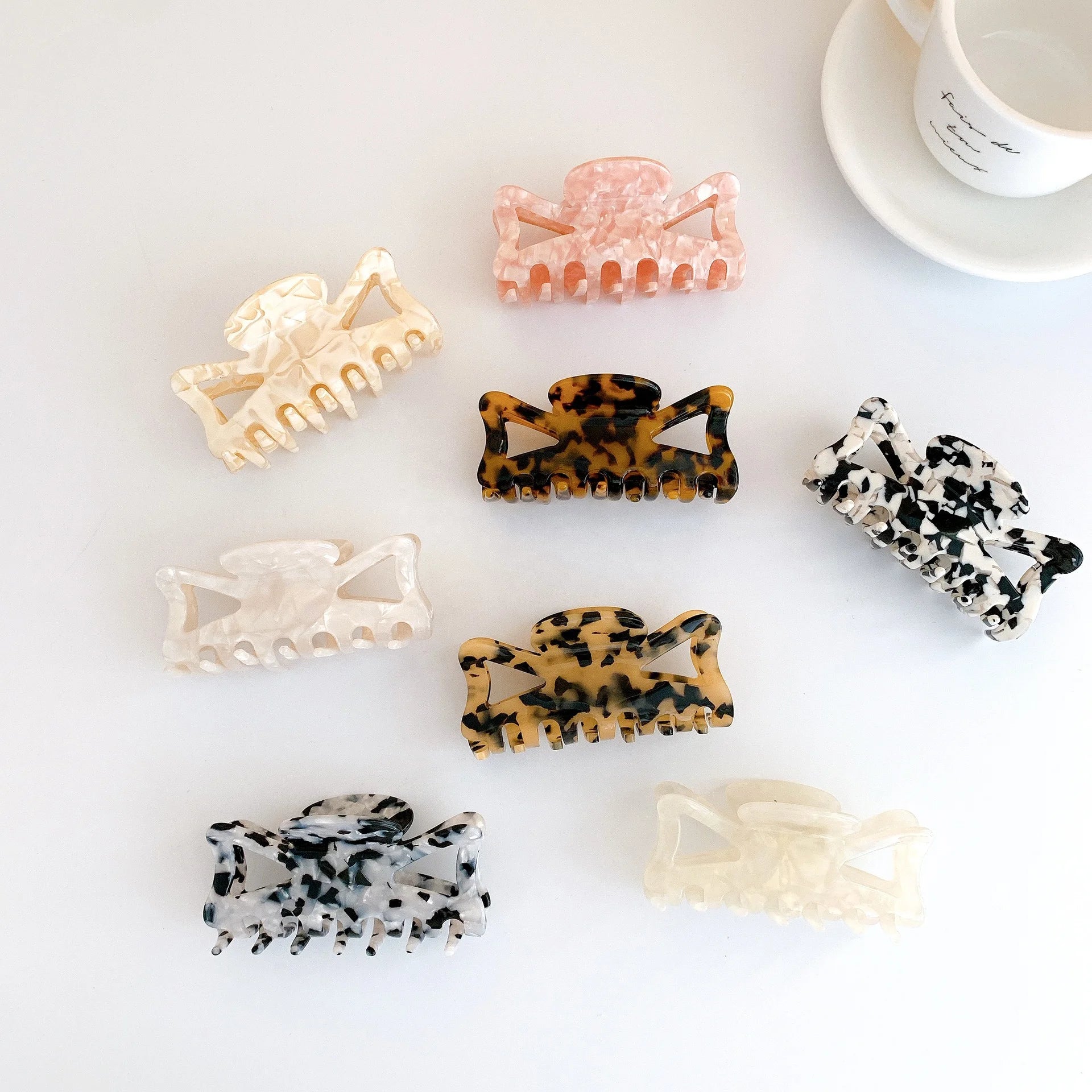 MIO Hot Selling Luxury Acetate Claw Hair Clips 9cm Big Butterfly Design Colorful Hair Claws for Women Girls