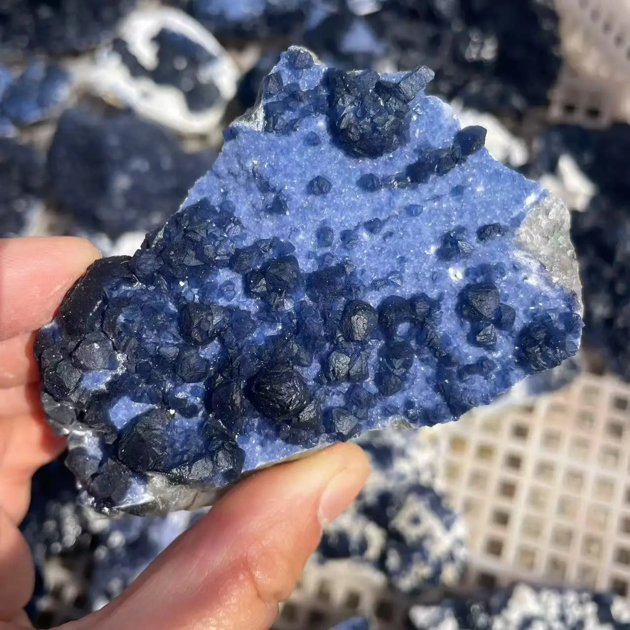 Blueberry Quartz Crystal Mineral Specimens Natural Raw Rough Stone Block Healing Collection Feng Shui Decorative Item Love