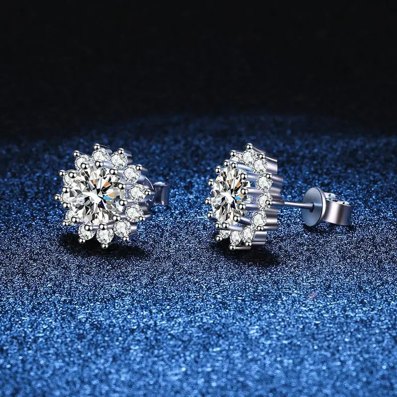 Platinum Plated S925 Sterling Silver Sunflower Stud Earrings 0.5ct/1ct D Color Round Brilliant Cut Moissanite for Women
