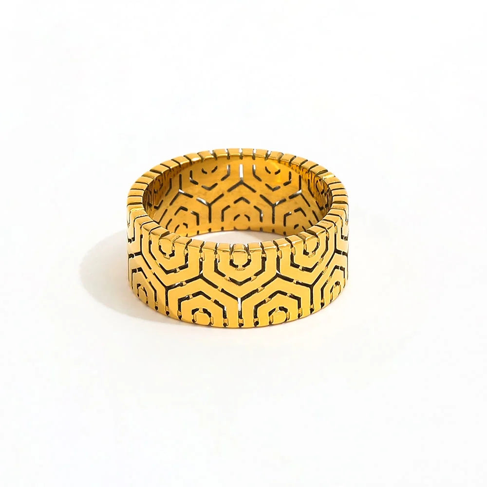 High End 18K PVD Gold Plated Hollow Vintage Pattern Band Ring Stainless Steel Women Tarnish Free Jewelry