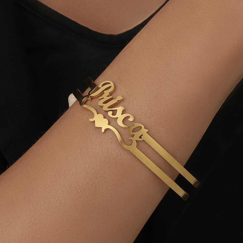 Fashion Personalize Custom Name Bracelet Stainless Steel 18k Gold Jewelry Custom Name Bracelets Cuff Bangle for Couple