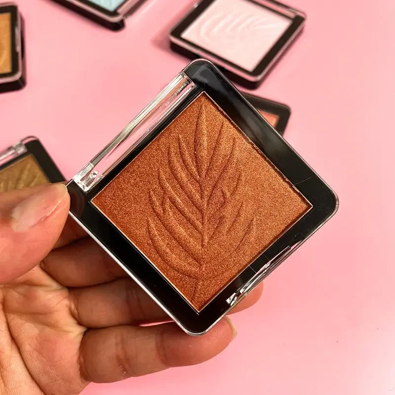 Hot Selling Compact Palette Vegan Embossed Highlights High Pigment Mineral Pressed Powder Highlighter Private Label Vegan Makeup