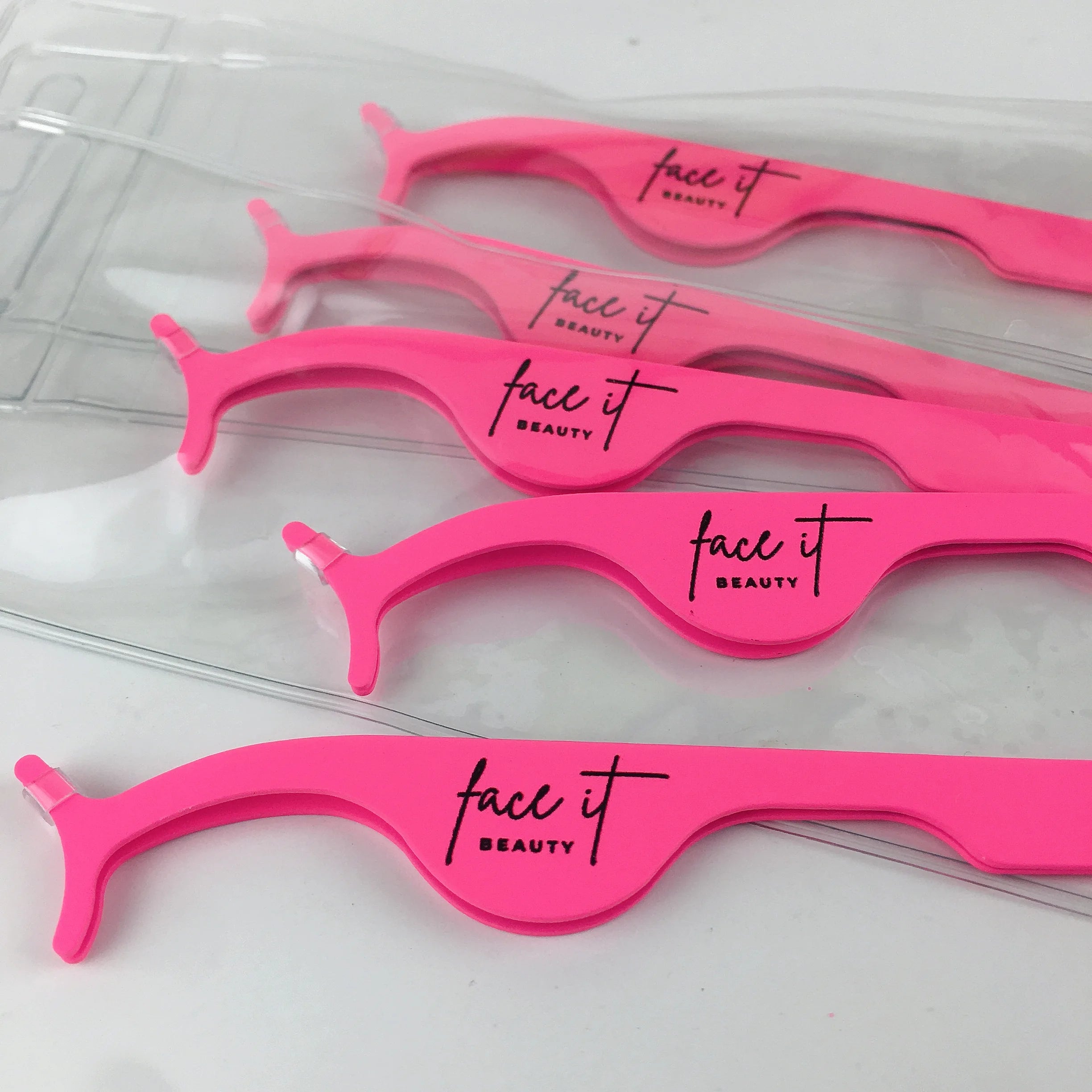 Lashdoll OEM Lashes Tools Eyelash Tweezers Stainless Steel Eyelash Applicator Private Label Eyelash Makeup Tools