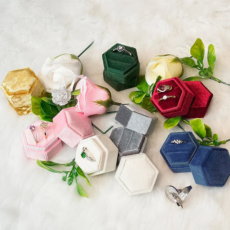 Tongxing Custom Logo Ring Packaging Boxes Luxury PC Velvet Jewelry Box Organizer Wedding Gifts Wholesale Hexagon Jewellery Boxes