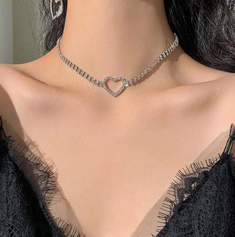 Luxury Zircon Heart Pendant Choker Light Luxury Aesthetic Niche Clavicle Silver-plated Necklace Jewelry Women