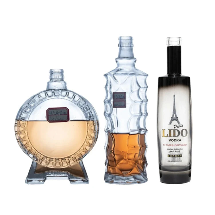 Factory Direct Sales Fashion Vodka Spirit Bottle Glass in Custom Shape and Print Decoration