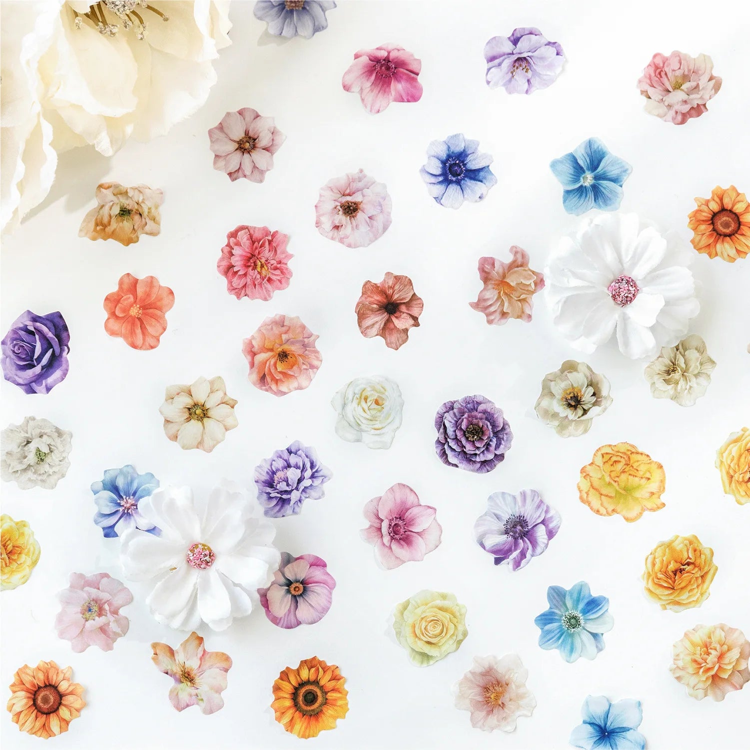 1Roll Tape Flower Letter About the Series of Light Retro Petals Handbook Decorative Material Loop Stickers