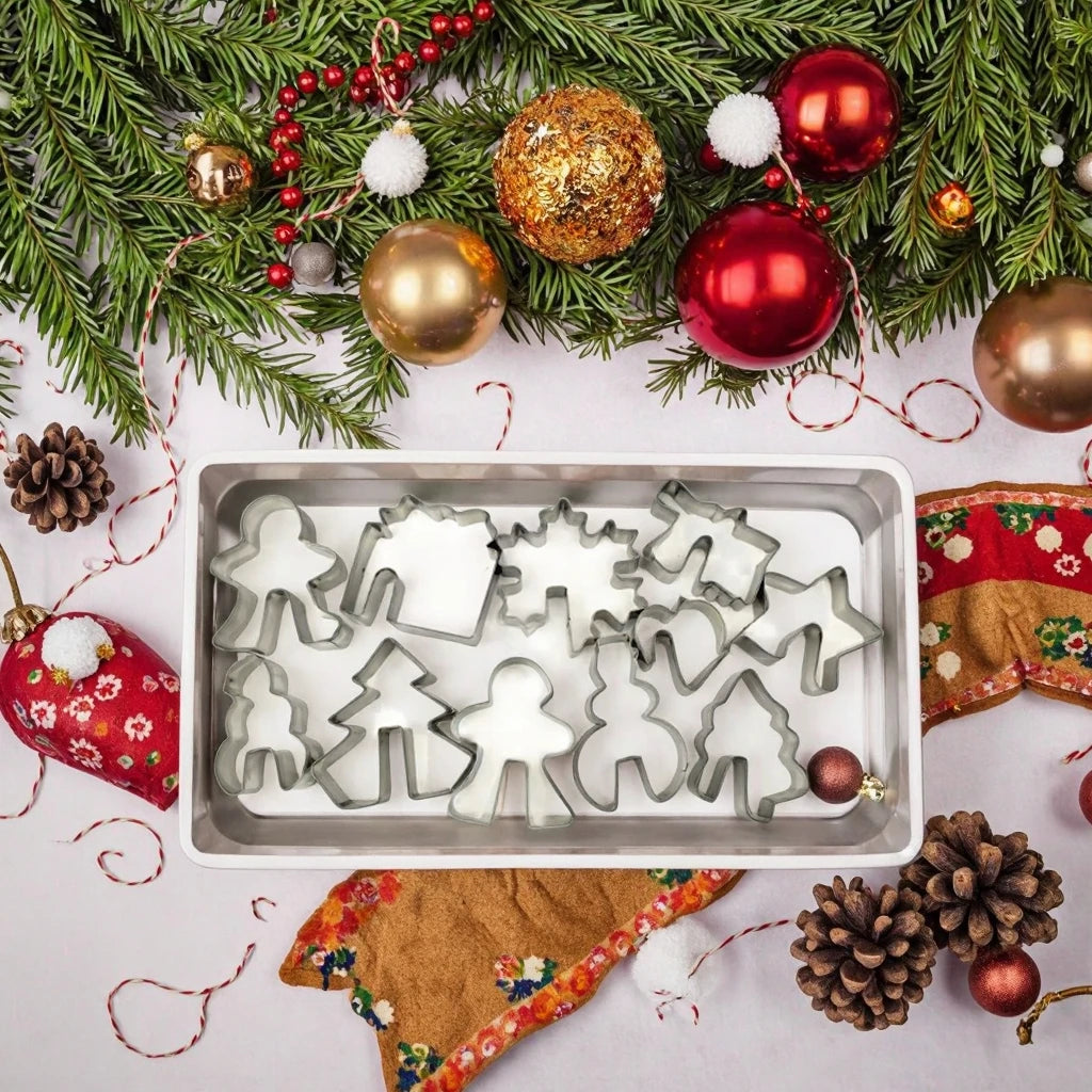 Custom Metal Gingerbread Man Cookie Cutter Bulk Stainless Steel Christmas Mug Hanger for Cookie Tools