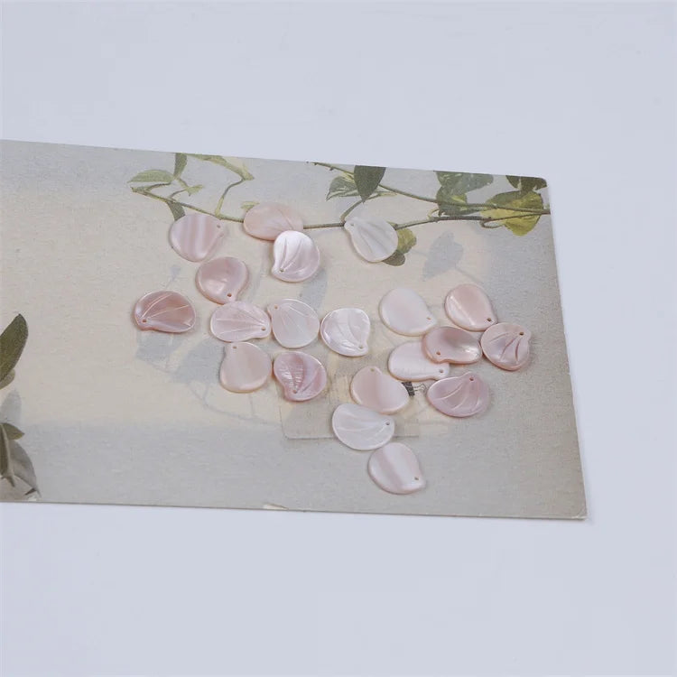 13mm Carved Pink Mother of Pearl Flower Beads Sea Shell Petal Flowers Shell Accessories