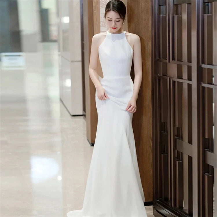 Cheap High Quality 2023 New Bridal Satin French Simple Slim Fishtail Out Yarn Retro Hepburn Style Dress Skirt
