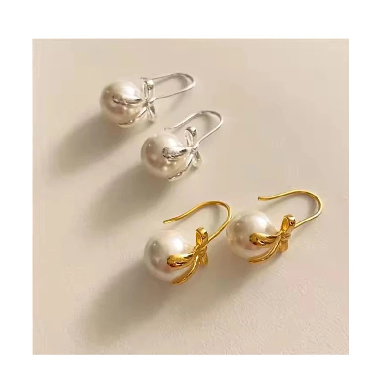 Geometric Wholesale 925 Sterling Silver Lovely Sweet Simulated Pearl Bowknot Clip Earrings