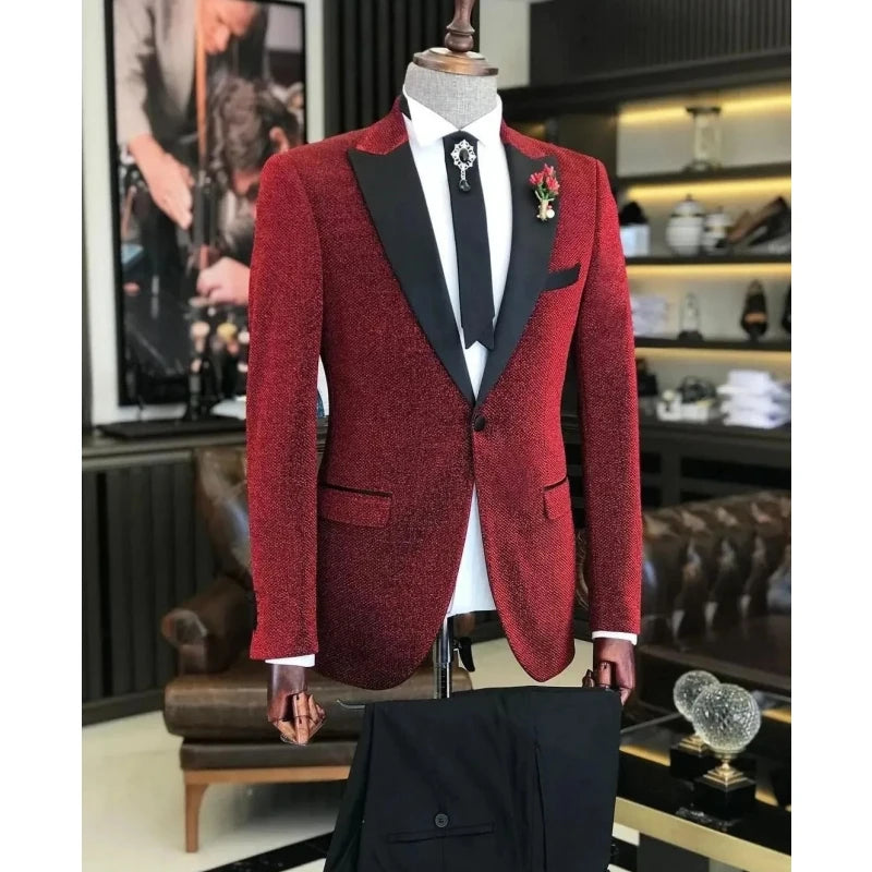 Shiny Burgundy Men's Suit 2 Pieces Blazer Black Pants One Button Peaked Lapel Business Slim Wedding Groom Tailored Costume Homme