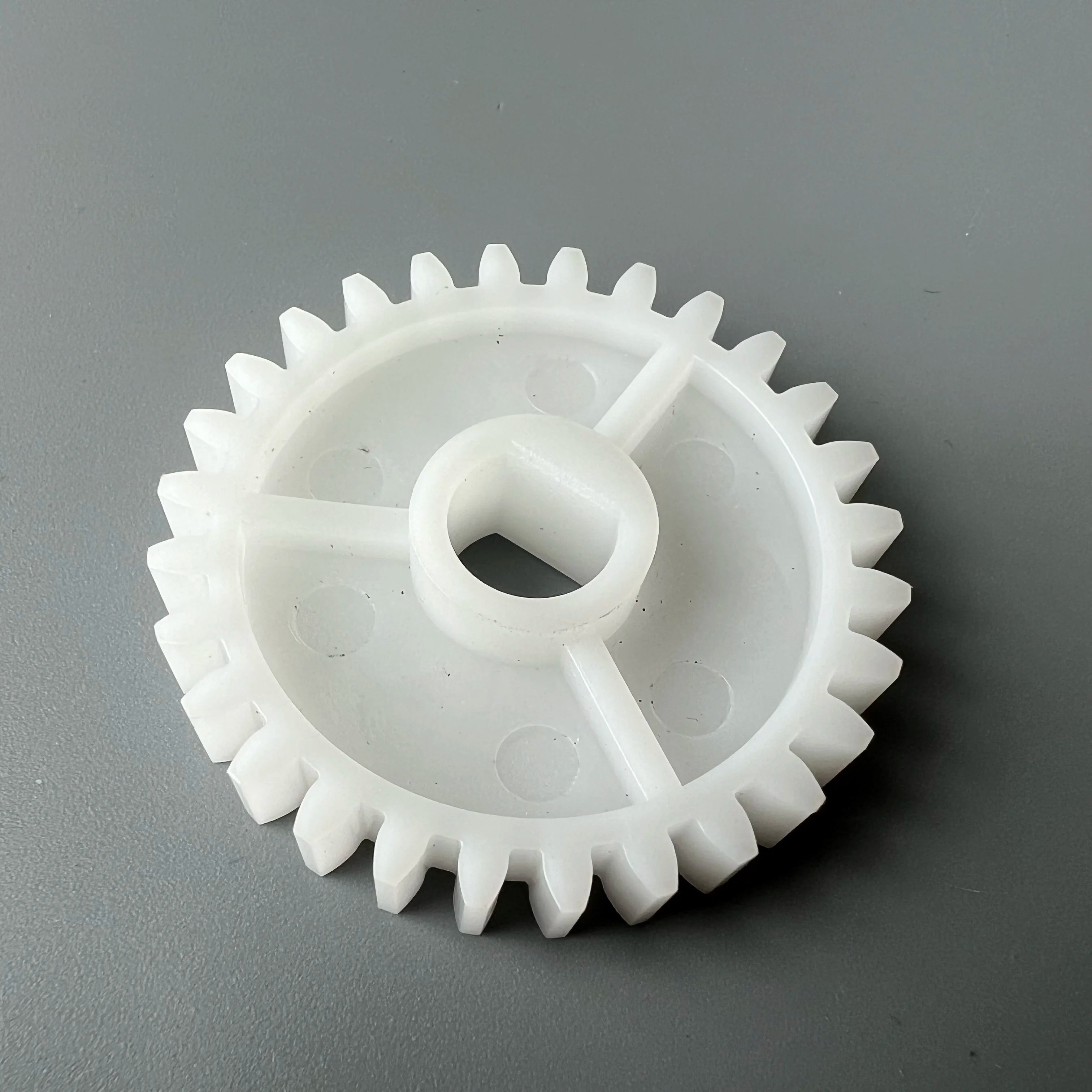 34B7504872 327D934434  Gear D28T for Fuji Frontier 330/340 Minilbas