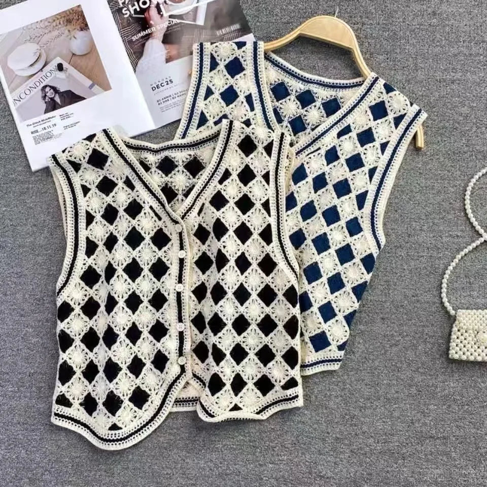 Clearance Sale Special Offers Women's Last Knit Vest Daisy Embroidered V-Neck Sweater Top