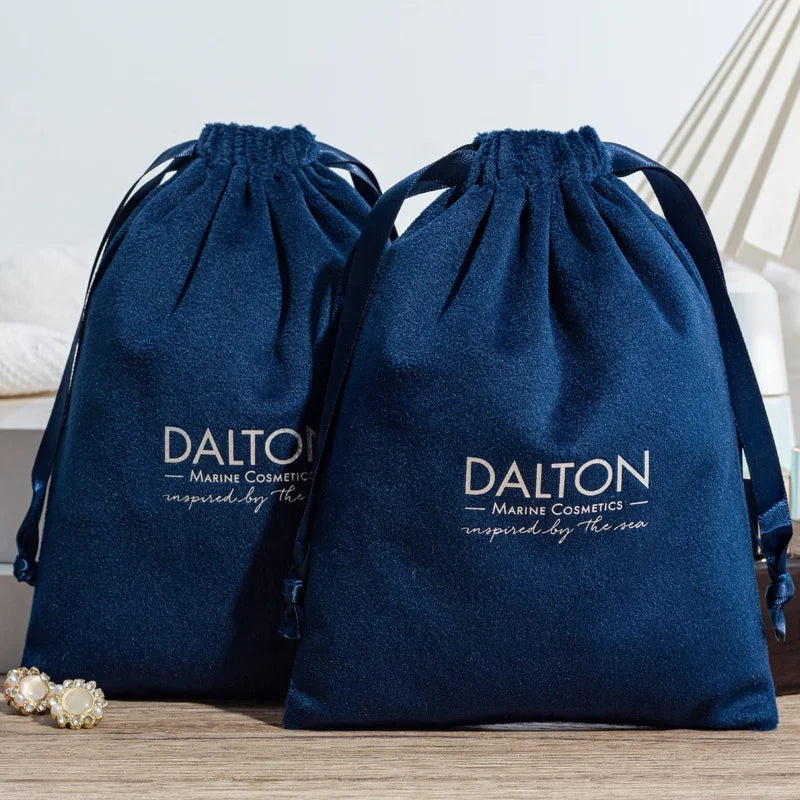 High Sales Custom Logo Printing Cute Velvet Bag Bag Custom Size Garment Packaging Velvet Drawstring Bag Gift