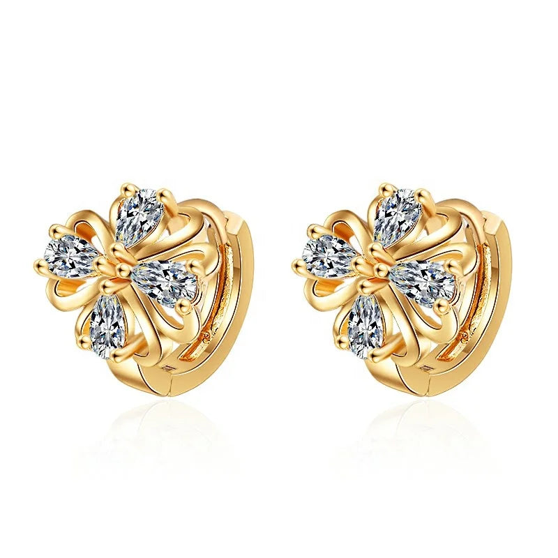 18k Gold Plated Jewellery Wholesale Jewelry by the Dozen Flower Floral Bloom Huggie Dainty Glitter Chic Earrings for Women