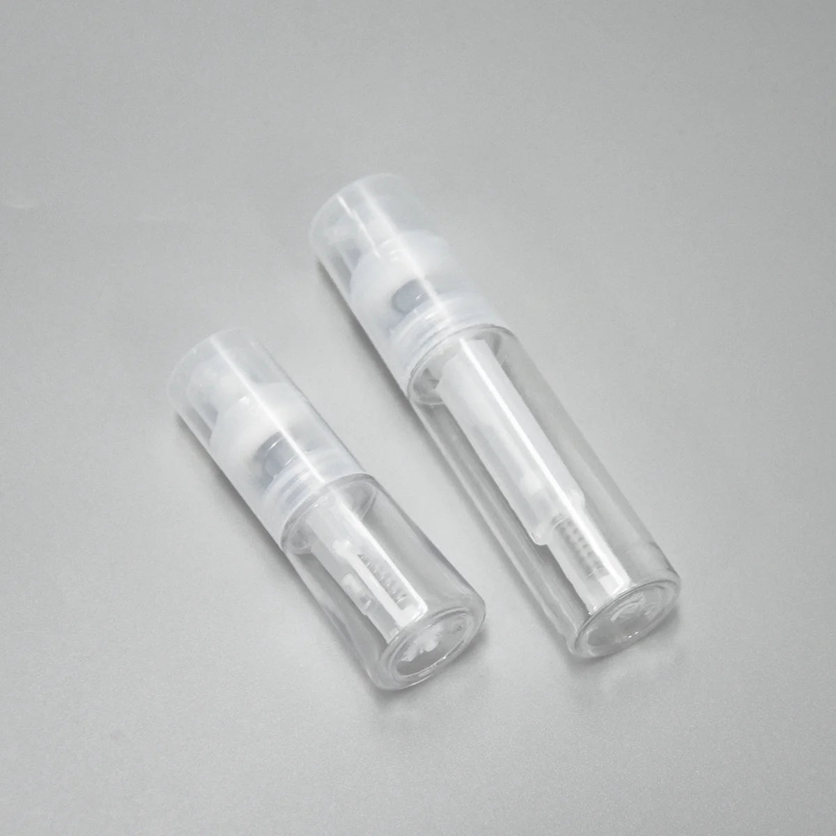 Cosmetic Packaging PET Plastic Spray Bottle Screen Printing Customizable Color 30ml/50ml/100ml Capacity for Loose Powder Dry