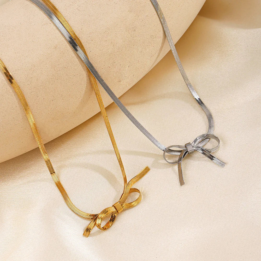 Hypoallergenic Popular Stainless Steel Bow Knot Pendant Necklaces Pvd Plating Jewelry for Women