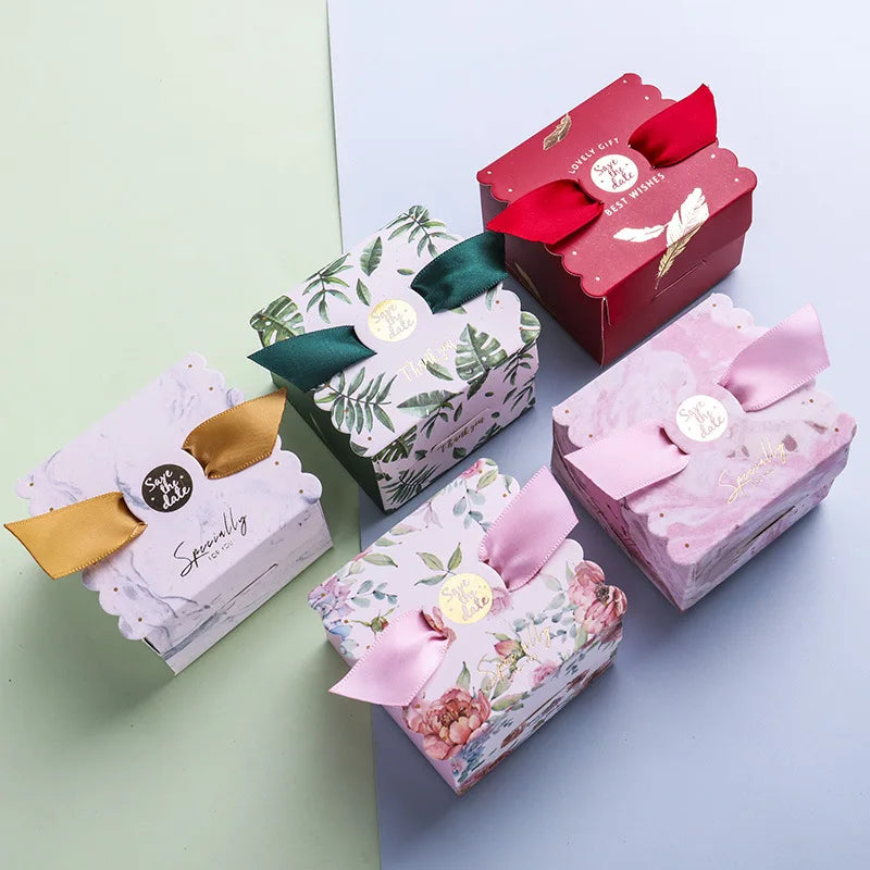 Customized Wedding Gift Box Party Favor Candy Box With Ribbon