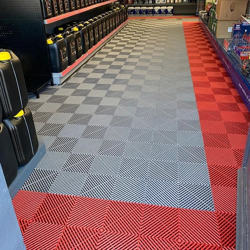 Heavy Duty PVC Garage Interlocking Floor Tiles Industrial Car Mat Easy Click Installation Graphic Design Solution