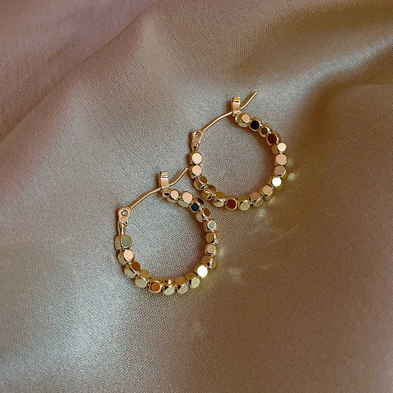 Popular S925 Silver Needle Retro Circle Golden Jewellery Earing Simple Metal Small Hoop Earring for Female