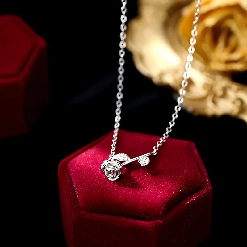 Valentine's Day Gift Idea Luxury Stainless Steel Rose Pendant Necklace for Women for Girlfriends