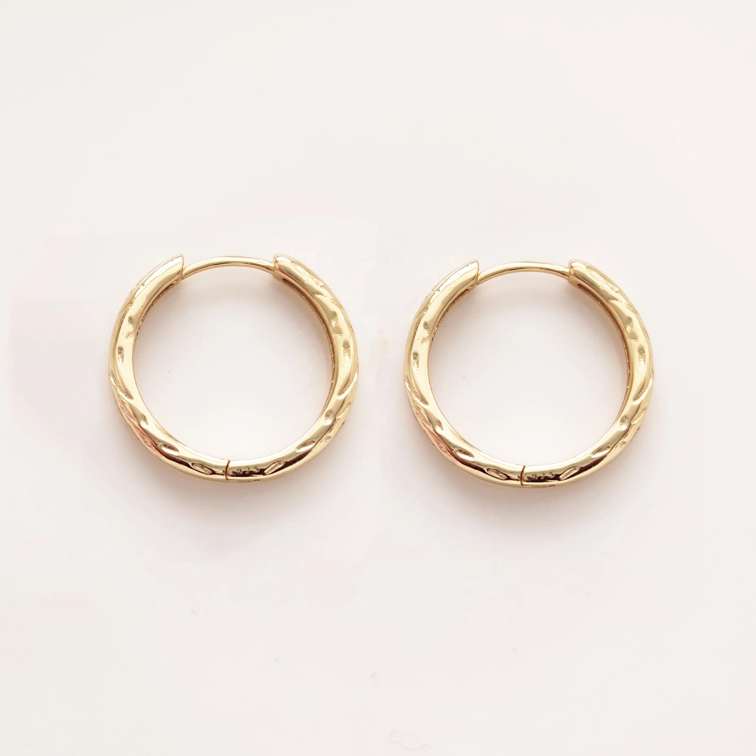 LOZRUNVE 925 Sterling Silver Plain Vintage Minimal Hammered Crushed Statement Medium Hoop Earring