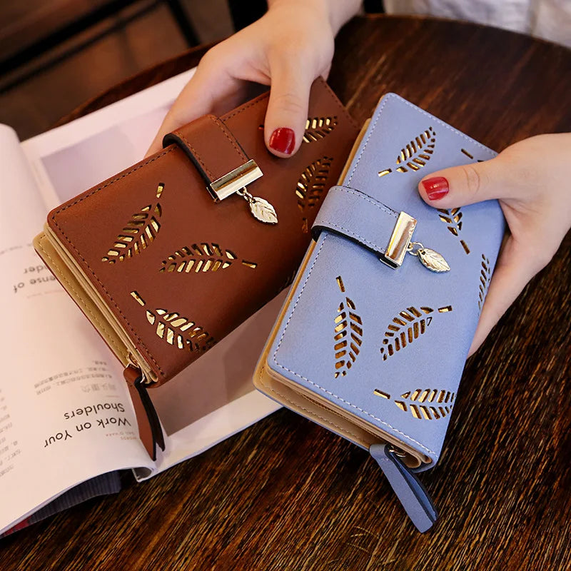 Nice Leather Woman Wallets with Wristlet RFID Card Holder Long Leather Organizer Ladies Purse