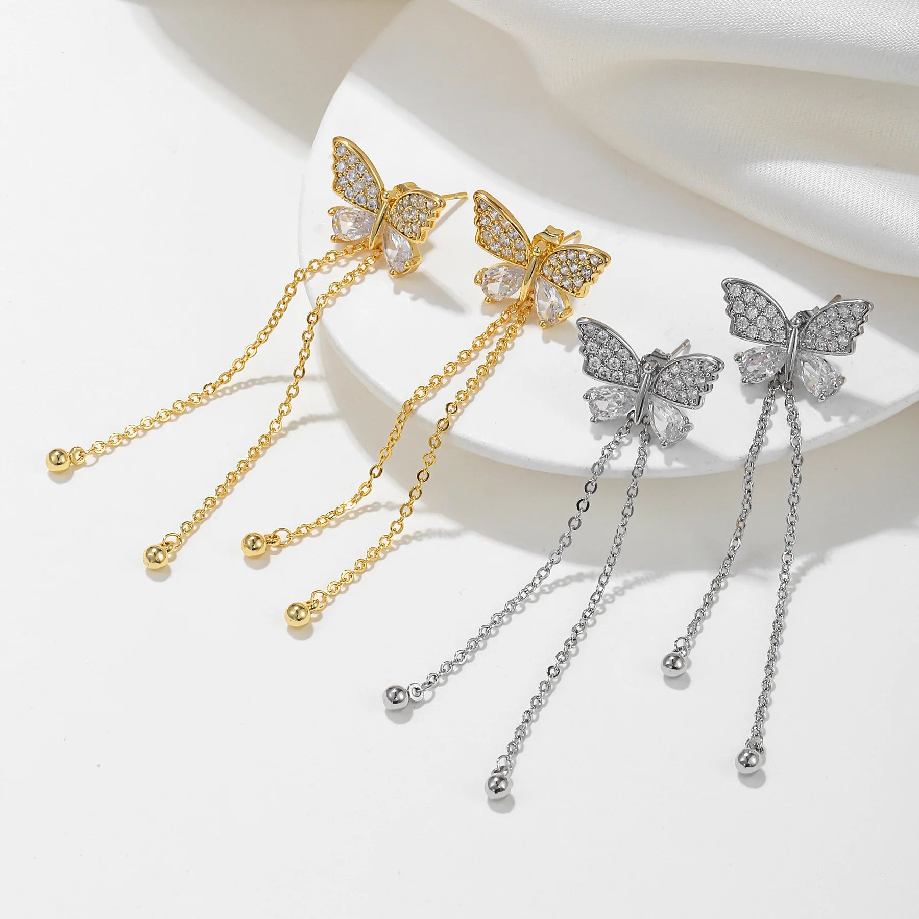 Zuola Trendy 5A Zircon Butterfly Charm Earrings 18K Gold Plated Hypoallergenic Piercing Studs Women's Jewelry for Party
