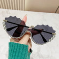 2024 New Personalized Diamonds Sunglasses Premium Women Sunglasses Wholesale Sparkling Glasses for Women