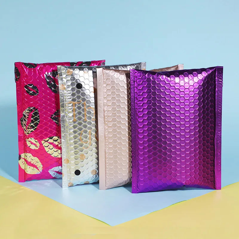 Wholesale 140gsm Eco-Friendly Waterproof Clothing Envelope Printed Express Bubble Mailers for Jackets Dresses Custom Logo Poly