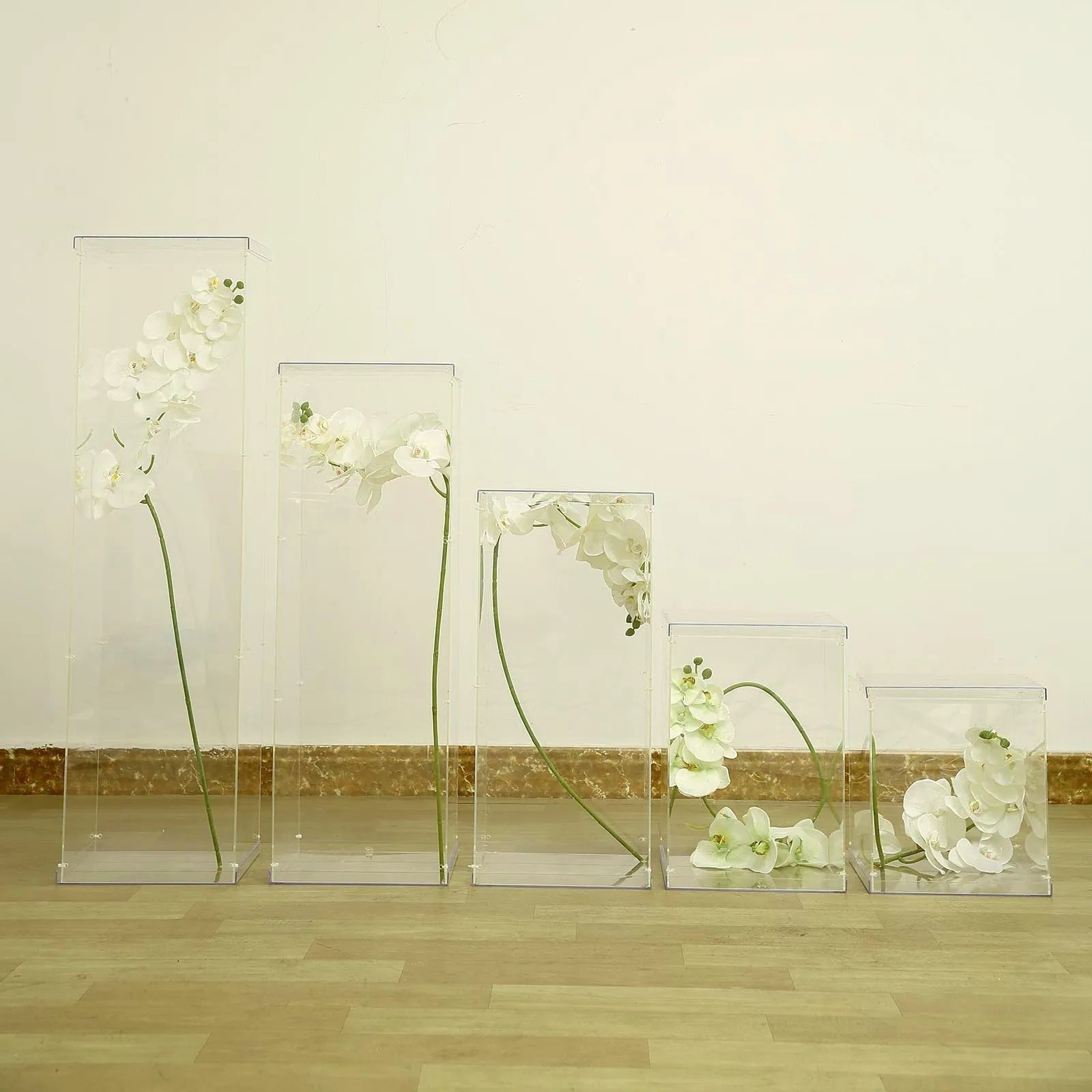 Gaojian Clear Acrylic Square Plinth Pedestal Wedding Display Stand with Flower Riser Cube for Weddings Decoration