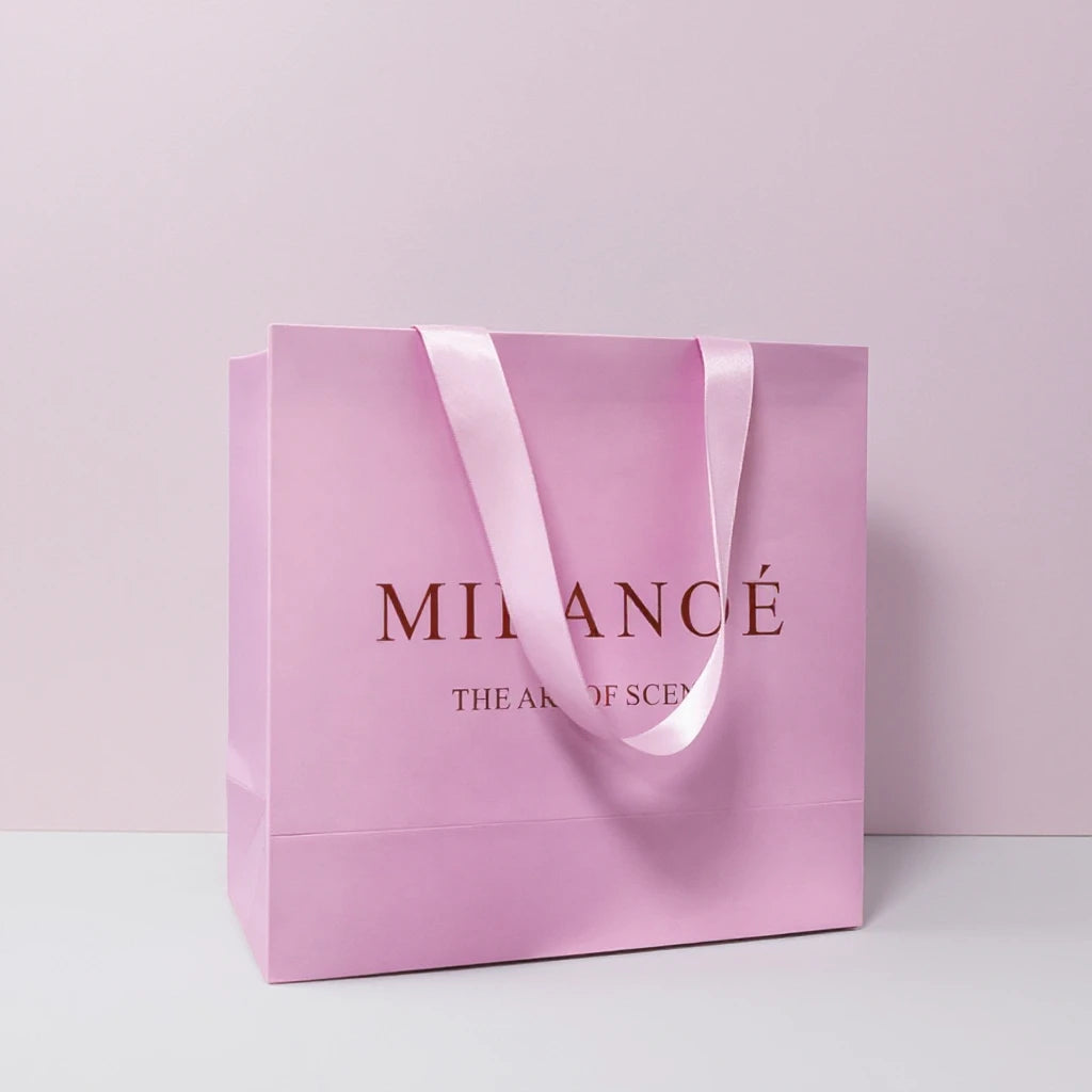 Luxury Custom Art Paper Shopping Bag with Satin Ribbon Handles Pink Matte Gift Bag for Clothes Boutique Packaging Wedding