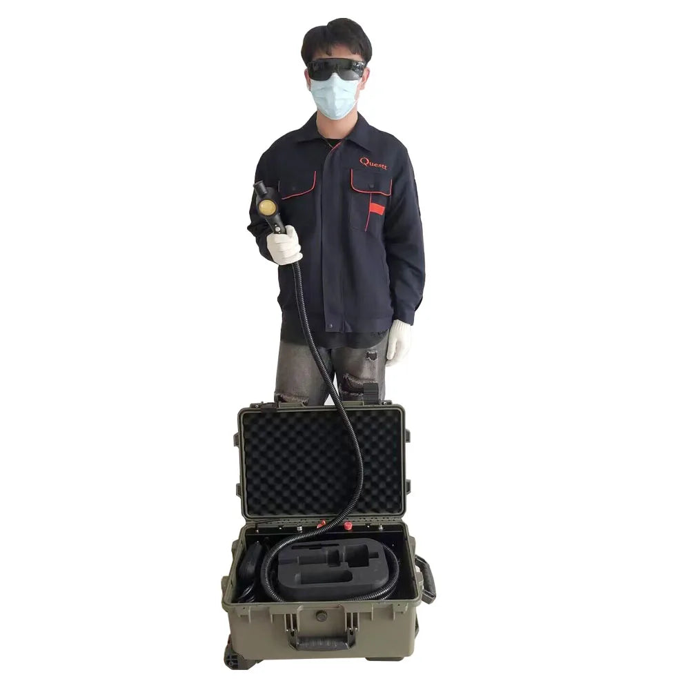 Questt Factory 0.7KG Handheld Laser Rust Removal Machine 100W JPT Lazer Cleaning Baggage case for Demo Cheap Price on Sale