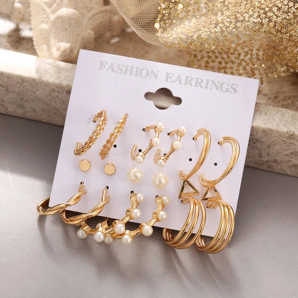 Fashion Gold Pearl Stud Earrings for Women Wholesale N2104209